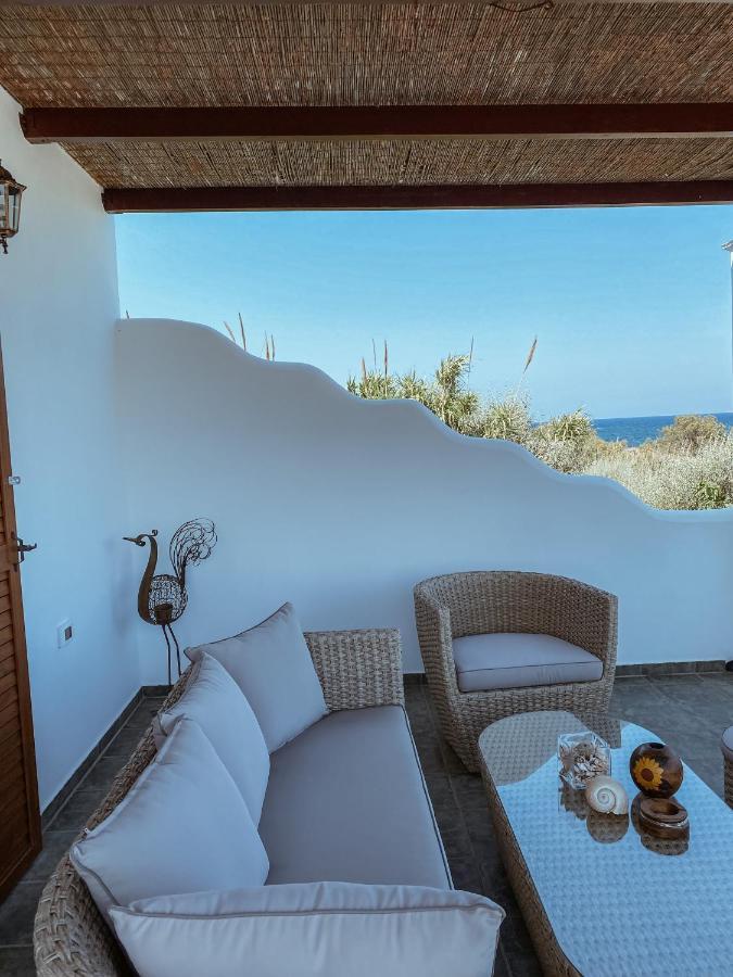 Luxury 3Br Sunrise Villa , Seaside Gyrismata Skyros Bagian luar foto