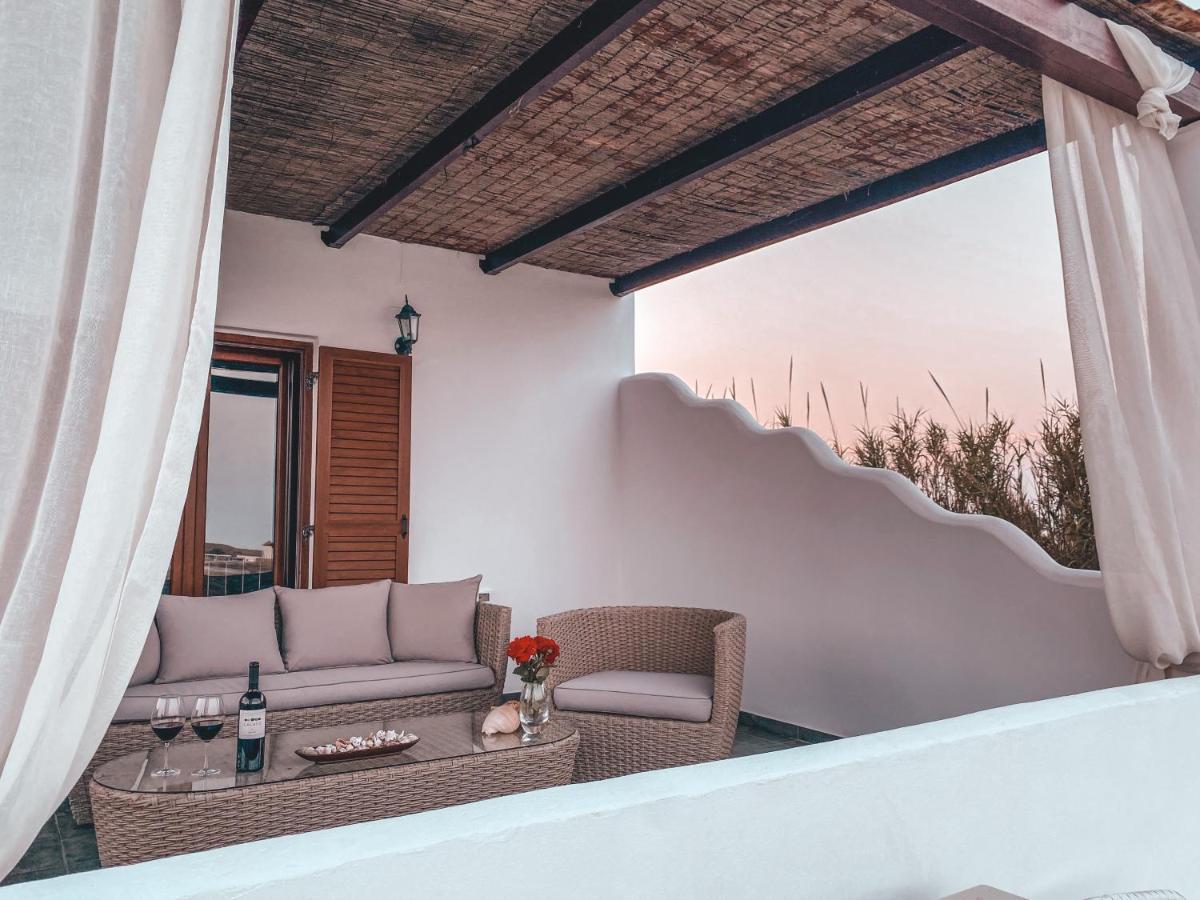 Luxury 3Br Sunrise Villa , Seaside Gyrismata Skyros Bagian luar foto