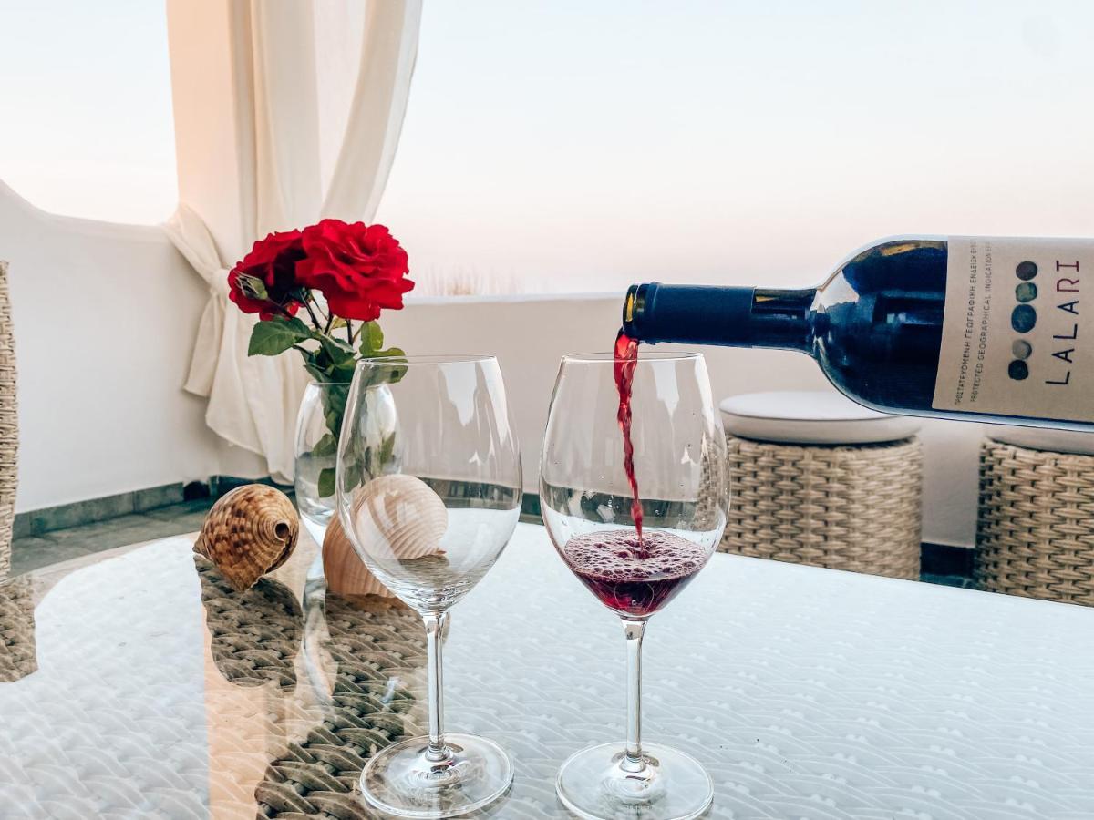 Luxury 3Br Sunrise Villa , Seaside Gyrismata Skyros Bagian luar foto